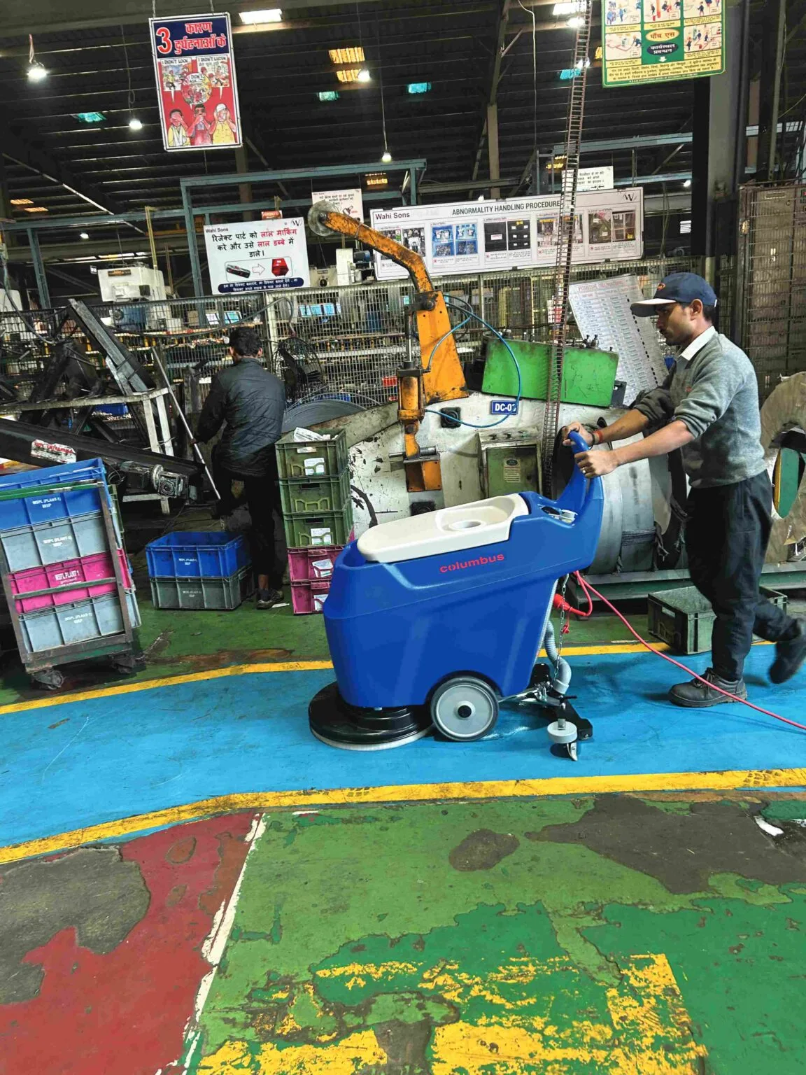 Shopfloor Cleaning: Matching Machines to Industrial Needs